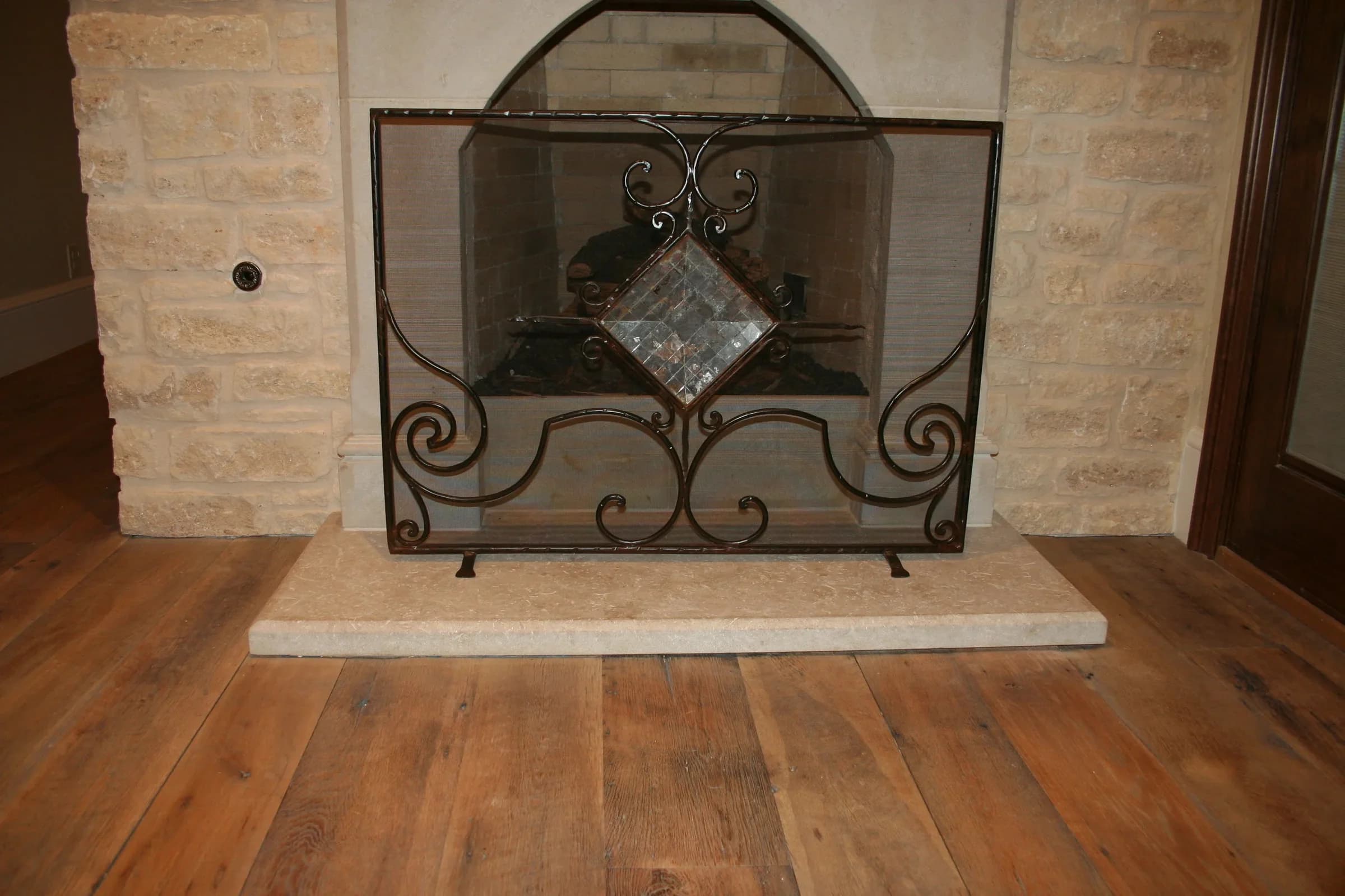 Antique Oak — detail 5